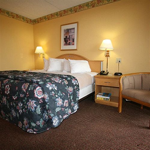 Knights Inn Six Flags Lodge West Cameră foto